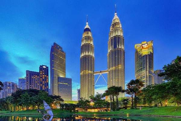 Patronage tween tower kualalumpur