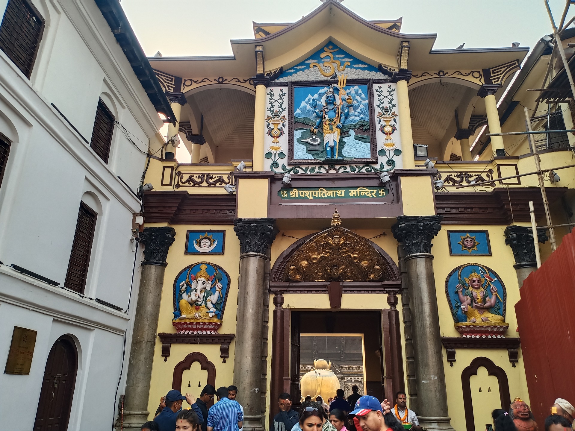 Pasupatinath Temple nepal package